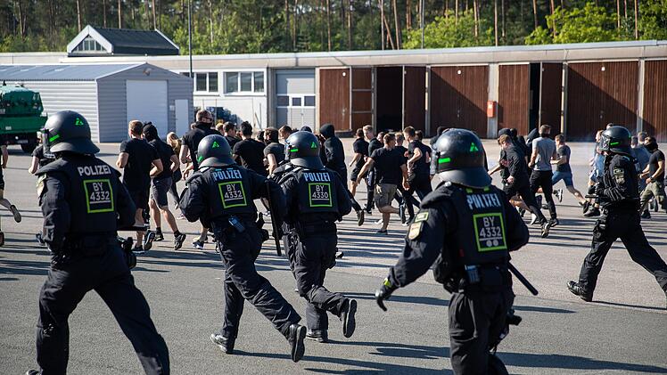Mehrere Festnahmen nach Schl&auml;gerei zwischen Fans in M&uuml;nchen