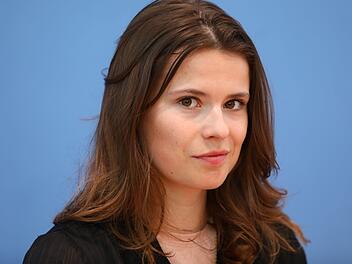 "Es ist entscheidend, auf die Stra&szlig;e zu gehen, wenn es gerade nicht alle tun", findet Luisa Neubauer.