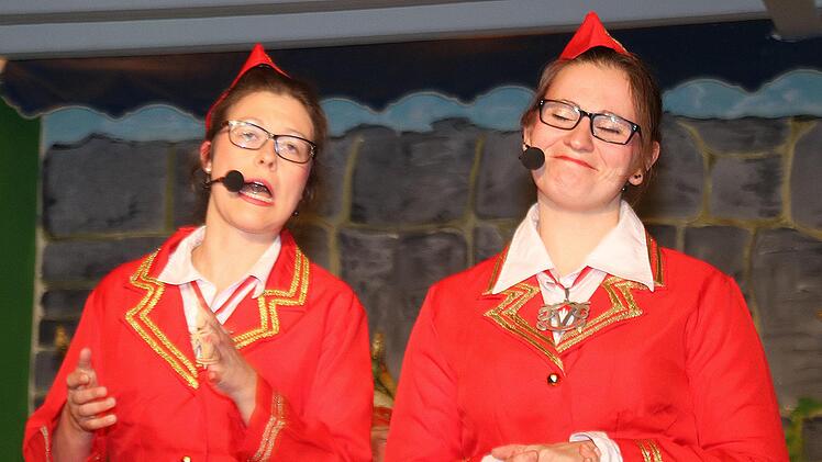 Franziska Eckert und Caroline Schwarz (links): Sie hätten das Zeug zur Nachfolge. Foto: Dieter Britz