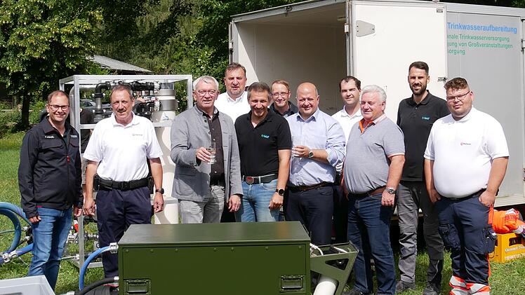 Landkreis Bamberg: F&uuml;r Notsituationen - Firma spendet Anlagen zur Trinkwasseraufbereitung
