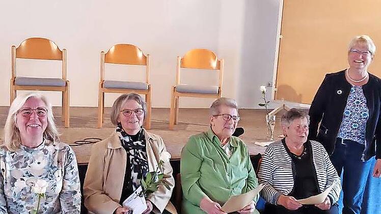 Ehrungen beim Katholischen Frauenbund, v.l. Agnes Weber, Sigrid Burkard, Maria Amschel, Margareta Albrecht und Marlene Müller.
