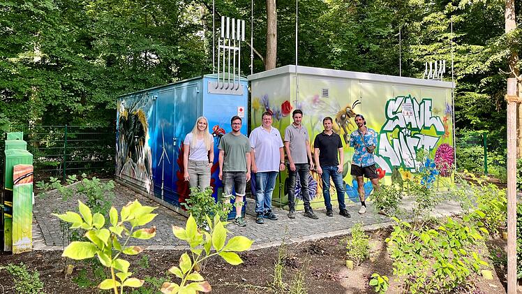 Schwabach: Graffiti "Save the Planet" - Jugendliche versch&ouml;nern neue Gasdruckregelstation