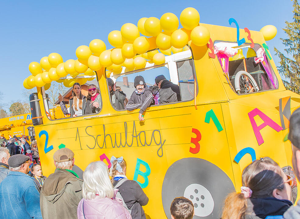 Die schönsten Fotos vom Allersberger Faschingszug 2025 gibt es hier! (Teil 1)