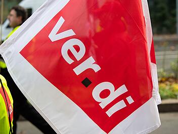 Flagge der Gewerkschaft Verdi