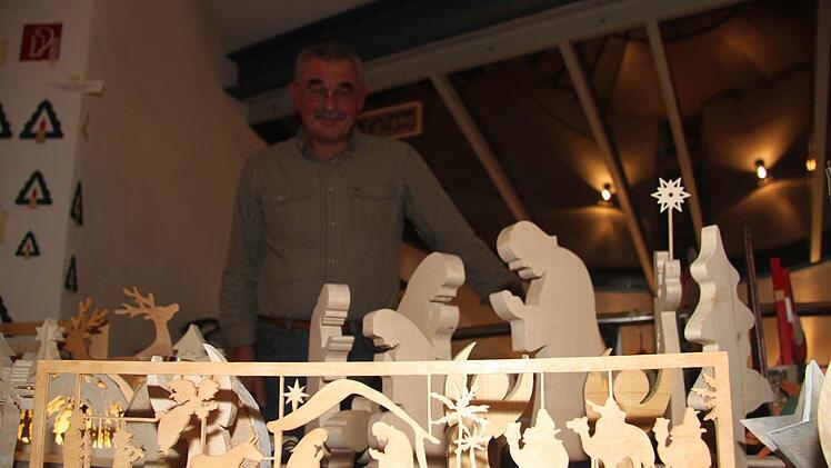 Holzgeschnitztes von Peter Rösner. Foto: Sonja Adam