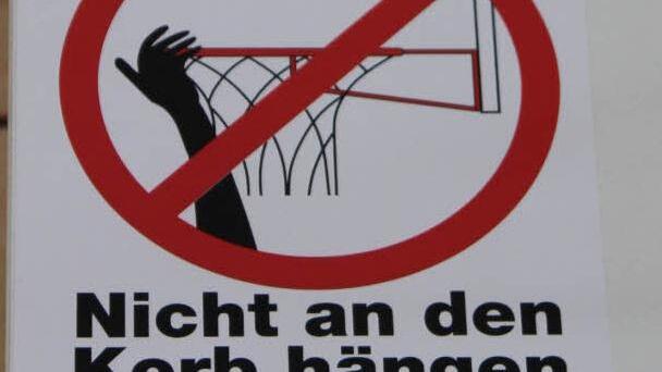 Eigentlich sind die Hinweise an den Körben unmissverständlich.Foto: S. Trittmacher