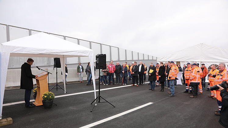 Breitengüßbach: Neue Brücke an A73 wird nach vier Jahren Bauzeit für Verkehr freigegeben