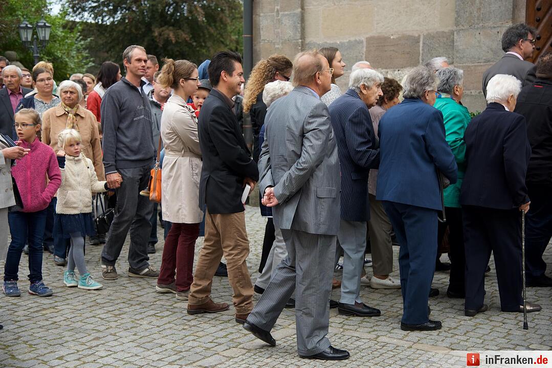 Nach einjähriger Kirchensanierung: Hannberg feiert die Wiedereröffnung der Wehrkirche der Pfarrei Geburt Mariens Hannberg