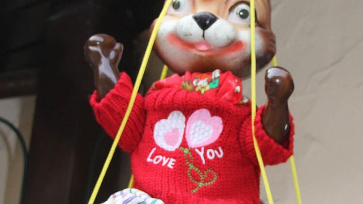 Osterhasen schaukeln gern. Foto: Sonja Adam