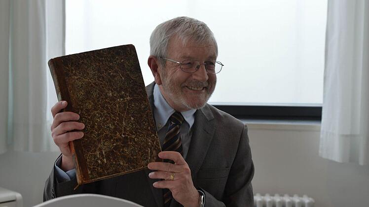 Robert Zink, der scheidende Archivleiter Foto: Ronald Rinklef
