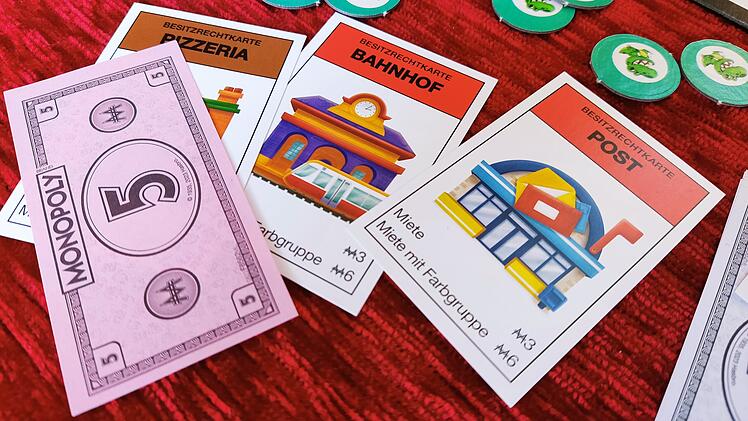 Monopoly Junior (2023) im Test - Immobilienspiel-Klassiker als reduzierte Version für die Kleinsten