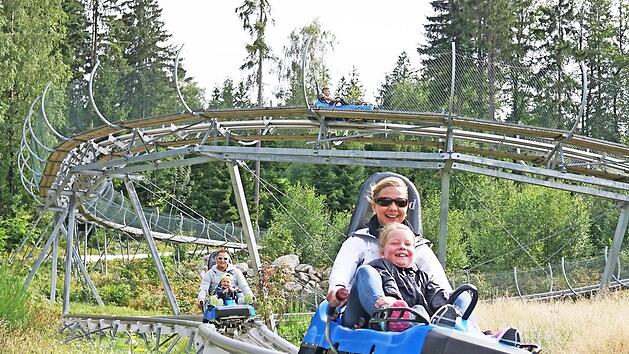 Die Sommerodelbahn am Ochsenkopf &ouml;ffnet wieder.