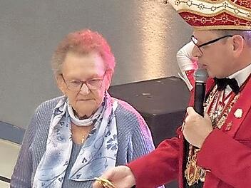 FU-Gr&uuml;nderin Hermine Philipp wurde geehrt.