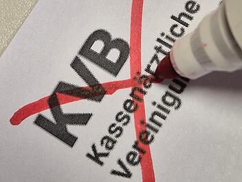 Ärztemangel stoppen! Abgeordneter attackiert Ärzteverband