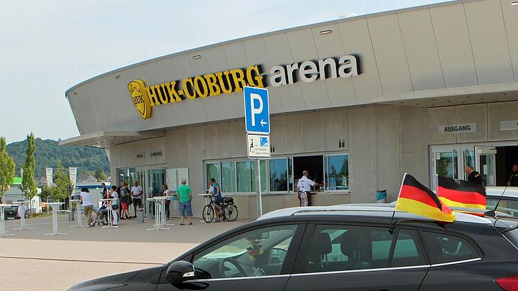 Public Viewing am Sonntag - die HUK-Arena ist bereit!