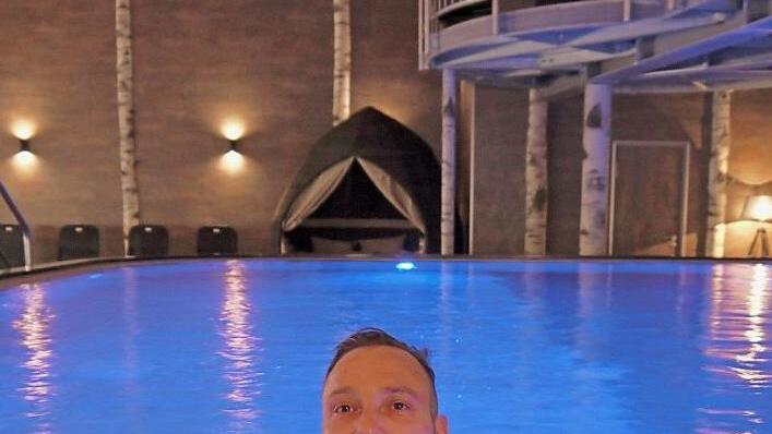 Seit 2015 hat sich in der Bad Rodacher Therme Natur einiges getan. Unter anderem wurde der Saunabereich umgestaltet, wo es beim "Baumwipfelpfad" ein Ruhebecken gibt. Foto: Berthold K&ouml;hler/CT-Archiv