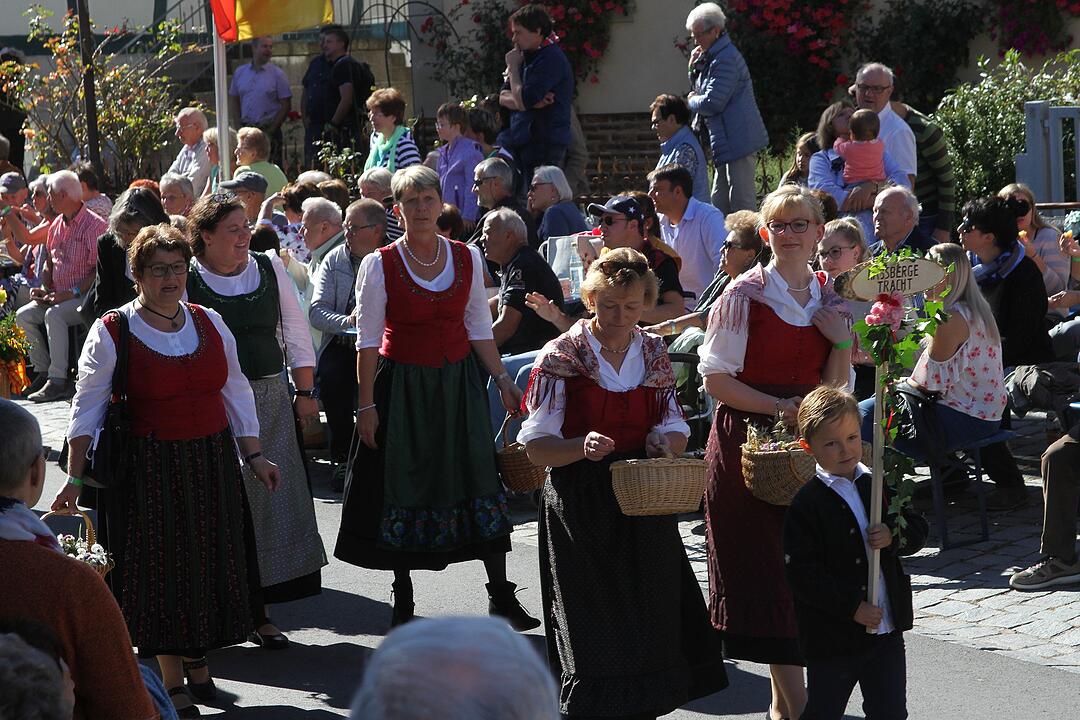 Erntedankumzug in Neubrunn