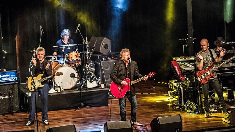 Manfred Mann und seine Earth Band begeisterten ihre Fans beim Gastspiel im Coburger Kongresshaus. Foto: Jochen Berger