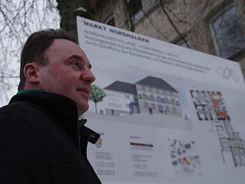 Das Stadtumbaumanagement in Nordhalben wird erweitert. Das Gremium um Bürgermeister  Michael Pöhnlein beschloss in der Stadtratssitzung, die Zusammenarbeit mit dem zuständigen Beratungsbüro zu verlängern.Archiv