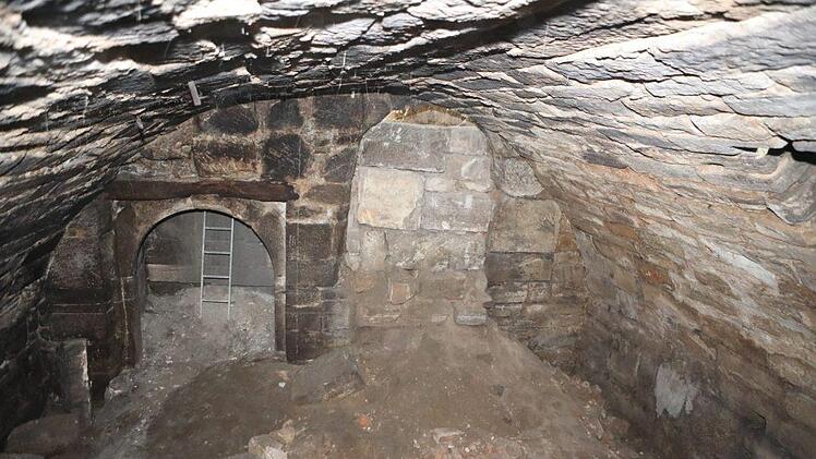 Ein exklusiver Blick in den mysteriösen Keller unter dem Rathaussaal Foto: Barbara Herbst