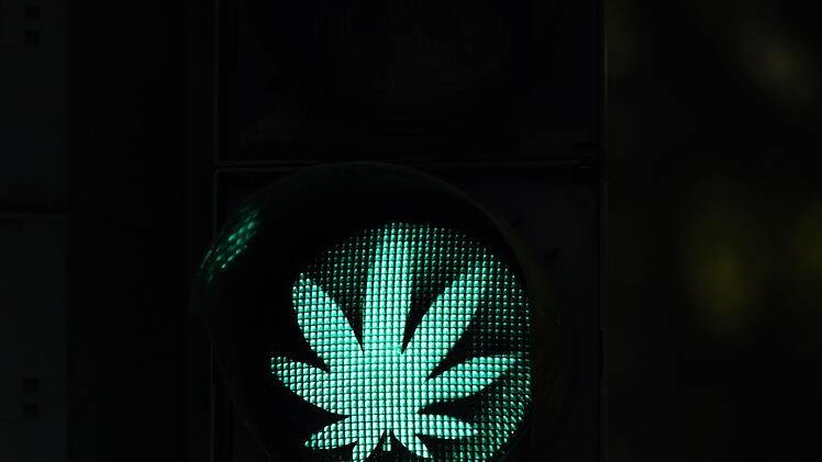 Cannabis-Legalisierung: Ampel stellt Fahrplan vor