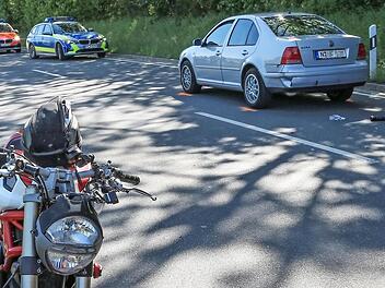 Die B&nbsp;470 bei Ebermannstadt musste nach dem Unfall gesperrt werden.
