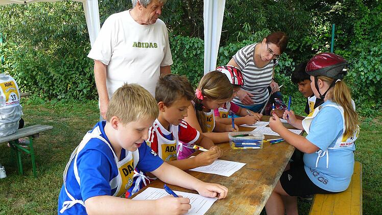 Kniffliche Fragen galt es beim Quiz zu beantworten.