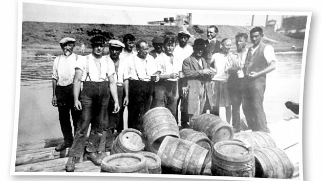 Sieben Liter Bier pro Tag und pro Nase waren den Flößern garantiert. Für manchen Flößer allerdings dennoch zu wenig. In diesen Fässern sind aber auch Sauerkraut und Fleisch eingelagert.  Foto: Heimatmuseum Eltmann
