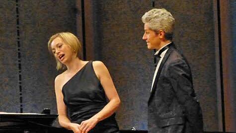 Edwin Crossley Mercer und Special Guest Olivia Vermeulen. Foto: Ahnert