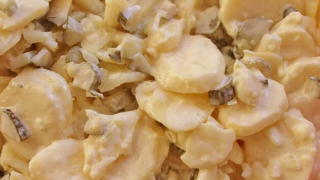 Edeka ruft aktuell einen Kartoffelsalat zurück.