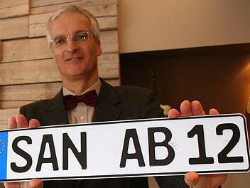 Hochschulprofessor Ralf Bochert hat die Initiative Kennzeichenliberalisierung angestoßen. Foto: Archiv/Matthias Beetz