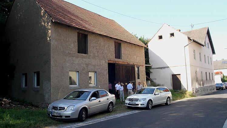 Diese Scheune soll erhalten bleiben und vom Städtischen Bauhof genutzt werden.