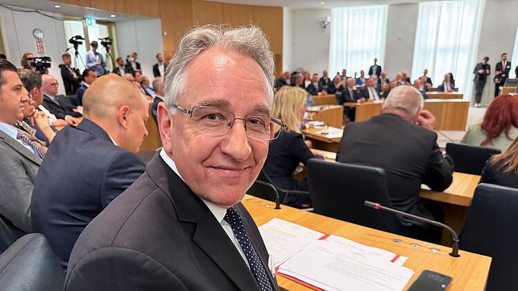 Konstituierende Sitzung Landtag Rheinland-Pfalz