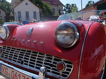 Trotz Hitze sehr gut besucht: Das Oldtimertreffen in Sulzthal.  Foto: Gerd Schaar