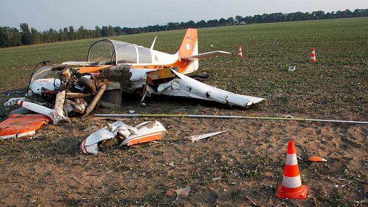 Die abgestürzte Maschine des Aeroclubs Lichtenfels  Archivbild: BFU