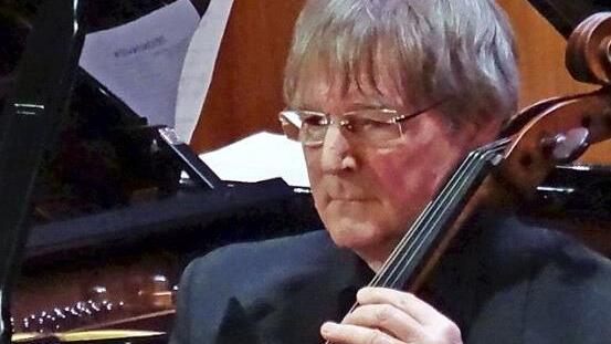 Verabschiedet sich nach mehr als 35 Jahren bei den Bamberger Symphonikern in den Ruhestand: Solocellist Matthias Ranft