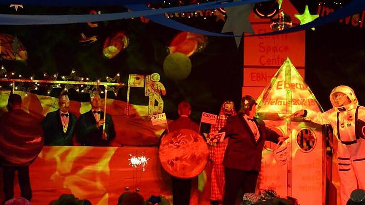 Apollo 13 ist gelandet - mitten im Eberner Bürgermeister Triumvirat.