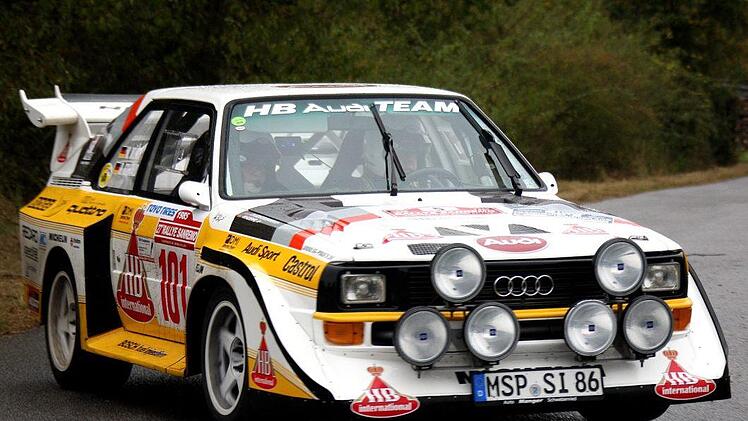Eine wahre Augenweide ist der Audi Sportquattro S1 mit Walter Münch am Steuer. Schon Rallye-Weltmeister Walter Röhrl war in einem solchen Boliden äußerst erfolgreich.