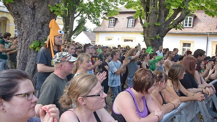 Das Publikum auf Schloss J&auml;gersburg