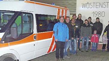 Der Transportwagen der FFW Wüstenstein stammt von den Johannitern.