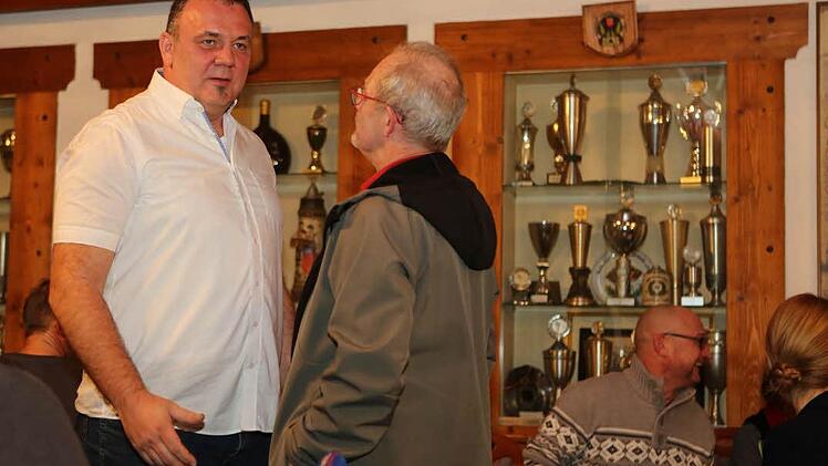 Aufstellungsversammlung für Klaus Backer durch die Initiative "Freier Oberbürgermeister Forchheim". Foto: Barbara Herbst