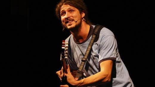 Comedian "El Mago Masin"