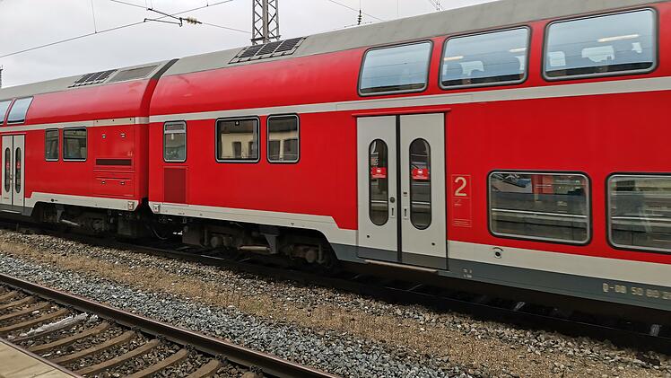 49-Euro-Ticket für Rentner: Verband mit Geheimtipp zu Deutschlandticket