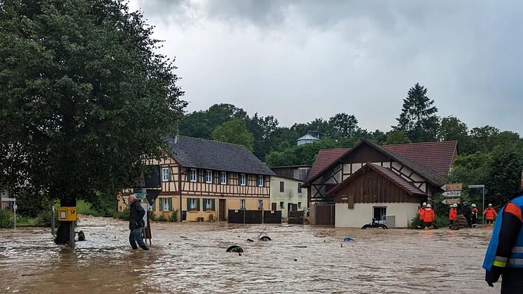 Bad Staffelstein: Gasthof zum Anker nach Unwetter "wegen Bergrutschgefahr" geschlossen