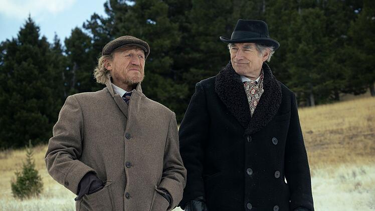 Zuletzt war Timothy Dalton (rechts, mit Jerome Flynn) im "Yellowstone"-Spin-off "1923" zu sehen.