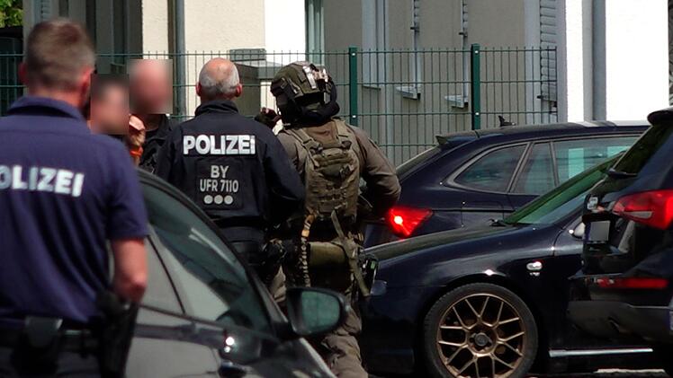Lebensgef&auml;hrlich Verletzte und Toter bei Einsatz von Spezialkr&auml;ften in Aschaffenburg