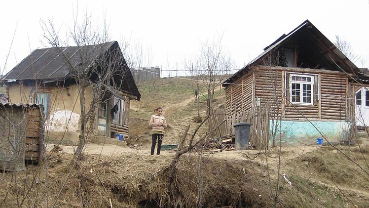 Erich Dorsch besucht und hilft bedürftige Menschen in Rumänien. Fotos: privat