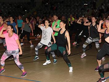 Fetzig und flott ging es zu bei der 1. Coburger Fitnessnacht. Foto: Wolfgang Desombre
