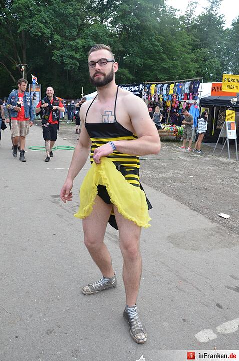 Die schrägsten Outfits bei Rock im Park 2016