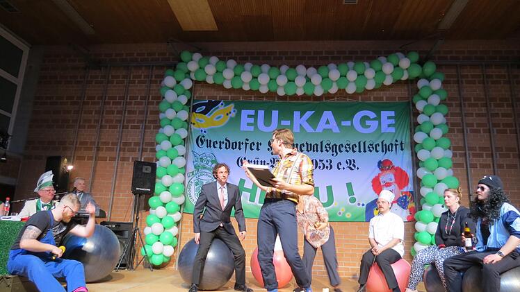 Eine der vielen tollen Szenen auf der Bühne der EU-KA-GE, der Euerdorfer Karnevalsgesellschaft. Foto: Doris Bauer
